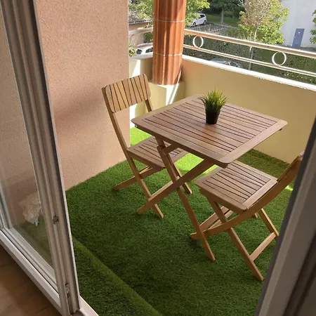 T2 Piscine Golf De