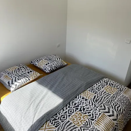 T2 Piscine Golf De Seilh