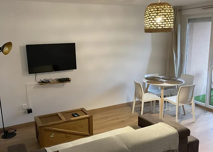 Διαμέρισμα T2 Piscine Golf De Seilh